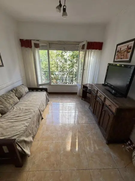 DEPARTAMENTO 2 AMBIENTES A LA CALLE EN VENTA MAR DEL PLATA 4