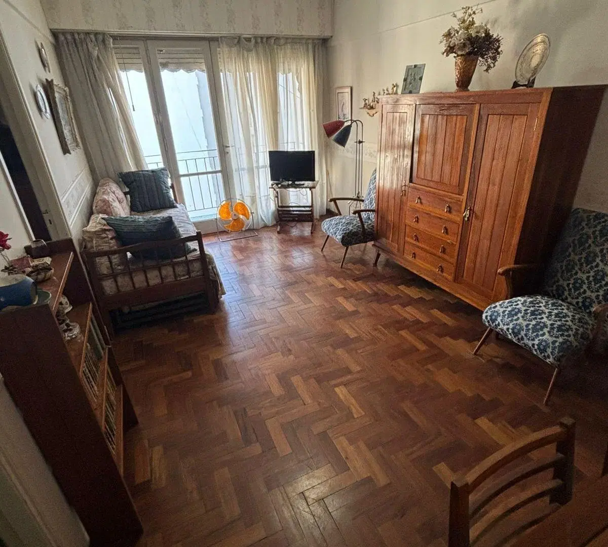 DEPARTAMENTO 2 AMBIENTES CON BALCON EN VENTA MAR DEL PLATA 3