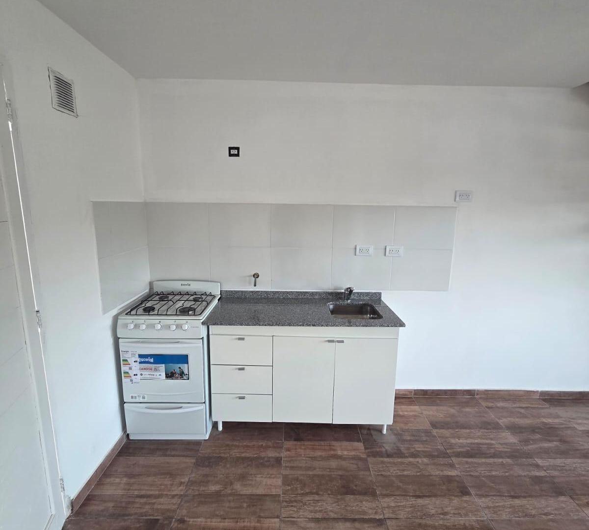 Foto de PH DE 3 AMBIENTES EN VENTA MAR DL PLATA, imagen 5