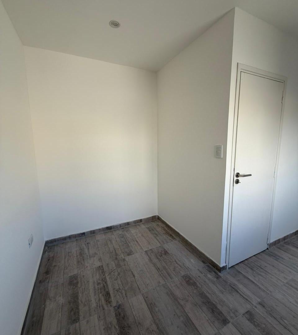 Foto de PH DE 3 AMBIENTES EN VENTA MAR DL PLATA, imagen 2