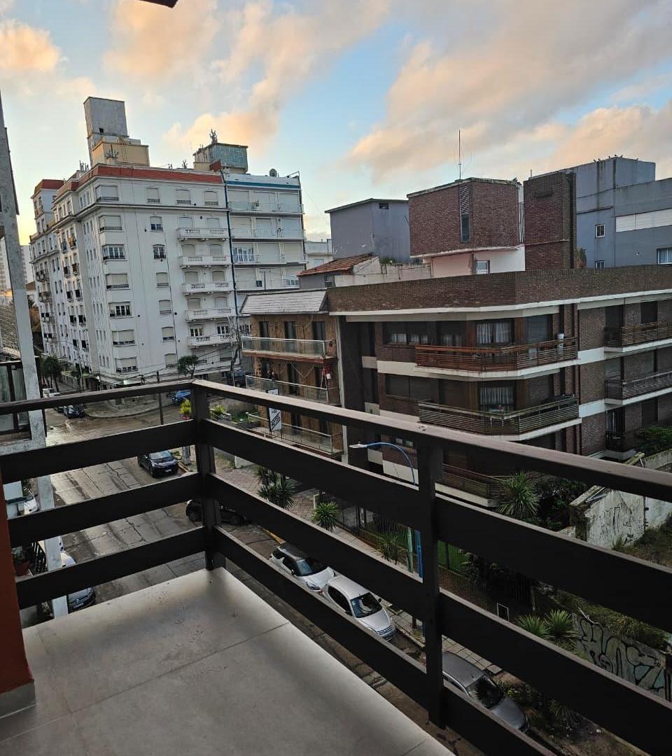 Foto de DEPARTAMENTO 2 AMBIENTES EN VENTA MAR DEL PLATA, imagen 2
