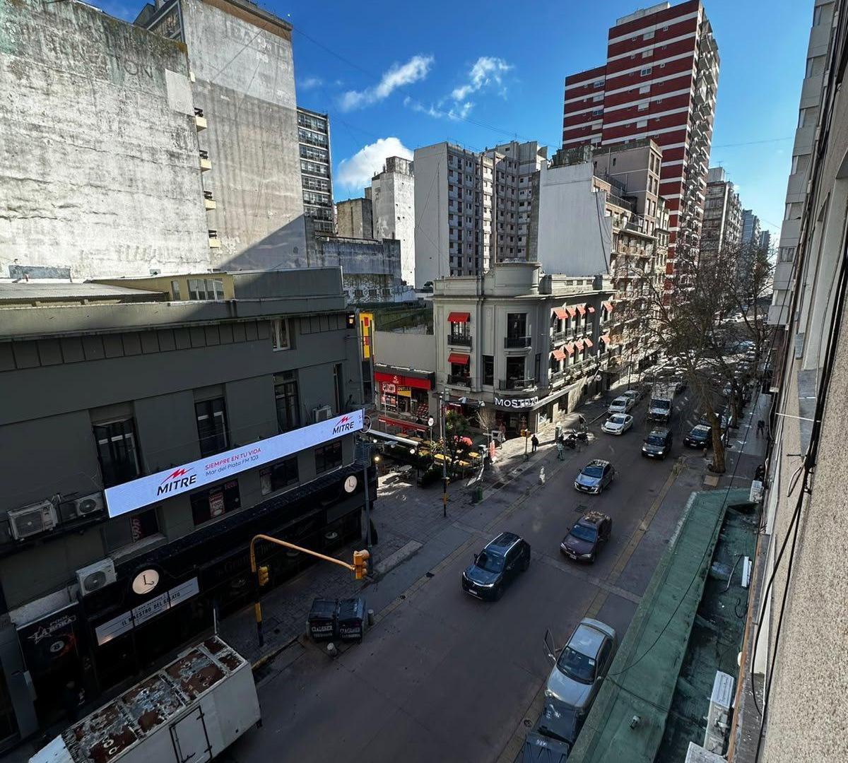 Foto de DEPARTAMENTO 3 AMBIENTES EN VENTA MAR DEL PLATA, imagen 4