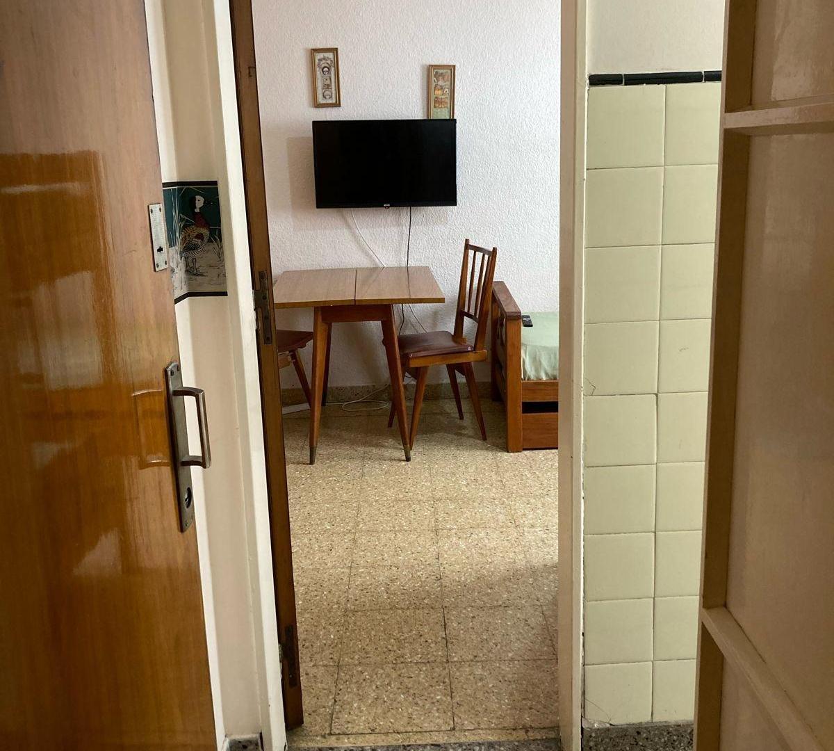 Foto de DEPARTAMENTO 1 AMBIENTE EN ALQUILER TEMPORADA VERANO MAR DEL PLATA, imagen 5