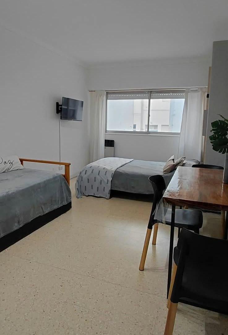 Foto de DEPARTAMENTO 1 AMBIENTE EN VENTA MAR DEL PLATA, imagen 2