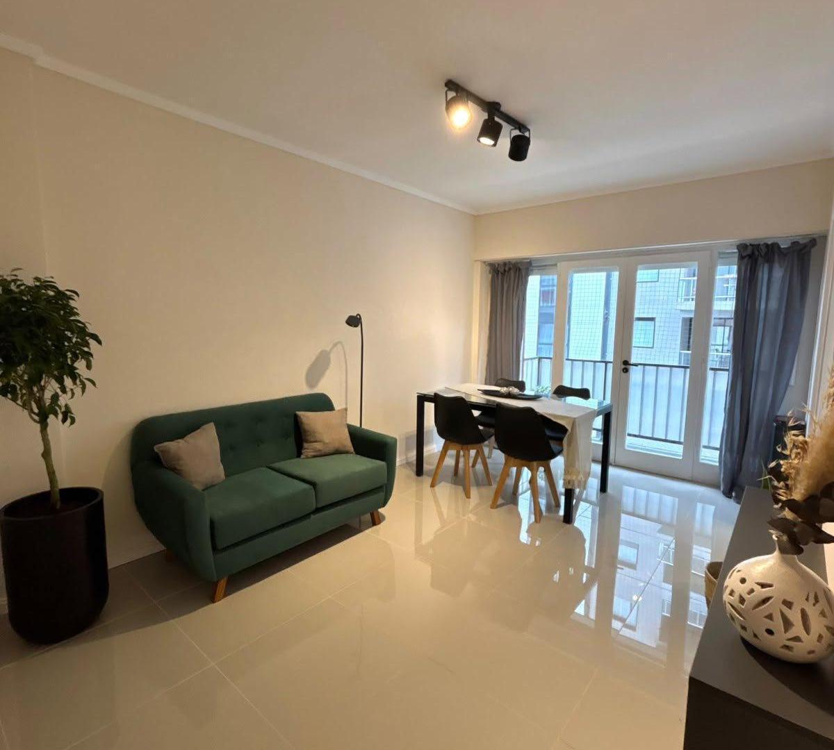 Foto de DEPARTAMENTO 2 AMBIENTES EN VENTA MAR DEL PLATA, imagen 1