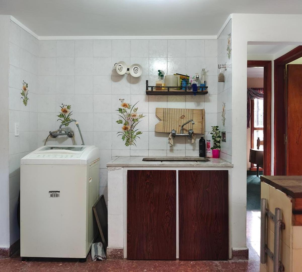 Importante Chalet 5 Ambientes - Divino Rostro 3