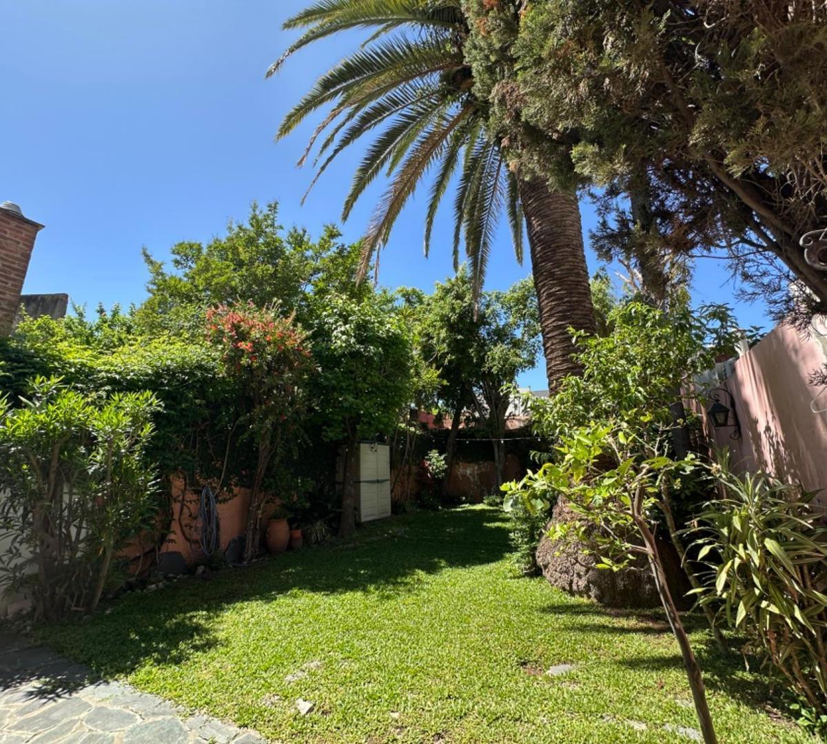 Casa 2 Plantas - 3 Dorm. Gran Jardin - Nuñez 3