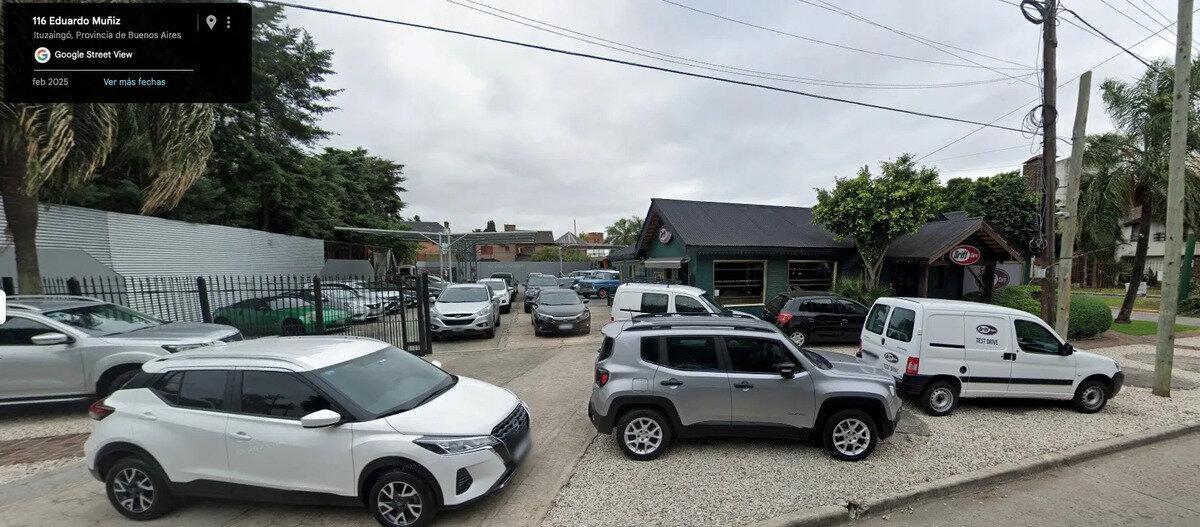 Foto de Local Comercial En Ituzaingo - Excelente Ubicacion, imagen 2