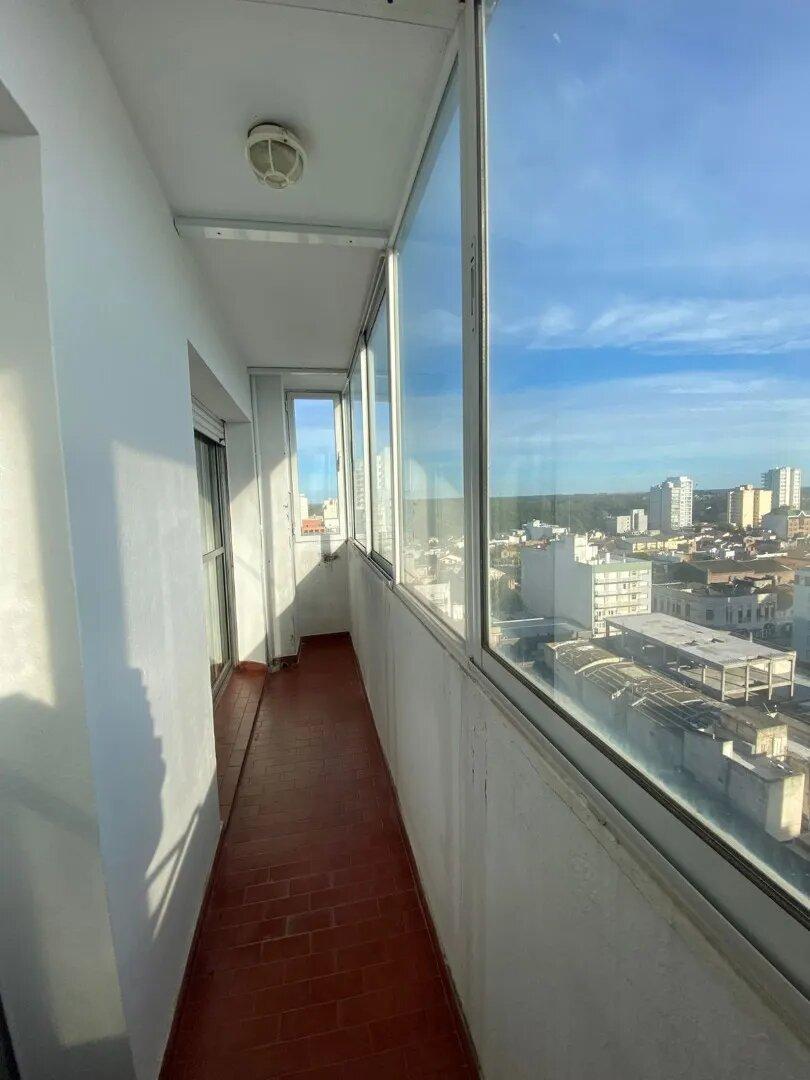 Foto de Necochea 4 Ambientes Y Cochera, imagen 5