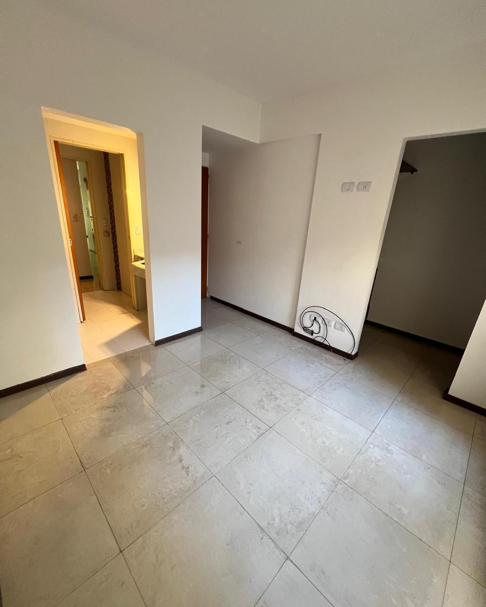 Departamento 2 Ambientes en Venta en Caballito - Hualfin 920 1