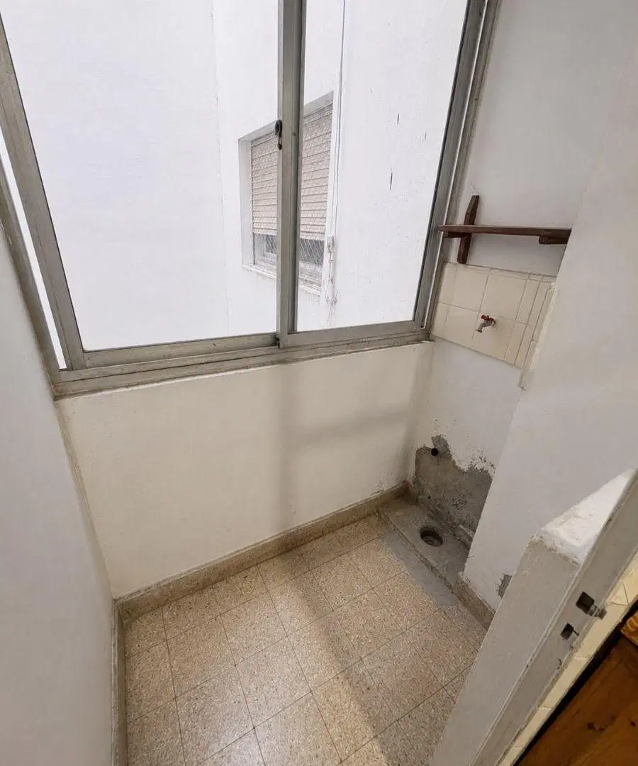 2 Ambientes en alquiler en Caballito - Victor Martinez 268 3