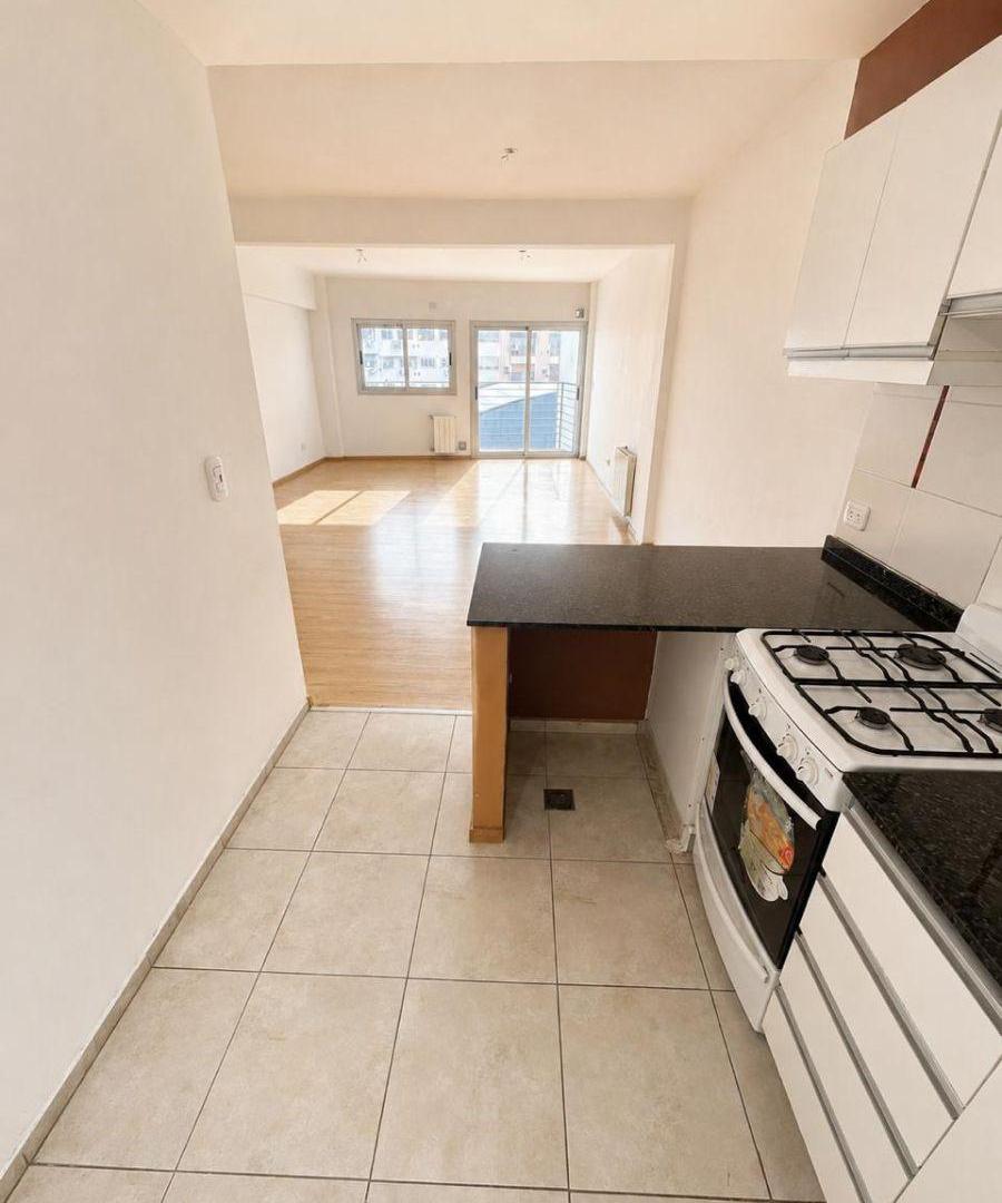Foto de MONOAMBIENTE Y MEDIO EN ALQUILER PALERMO, imagen 3
