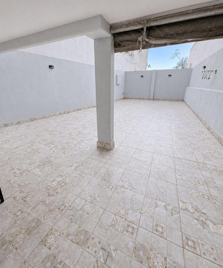 Foto de 4 Ambientes en venta Caballito con Patio y Cocheras, imagen 3