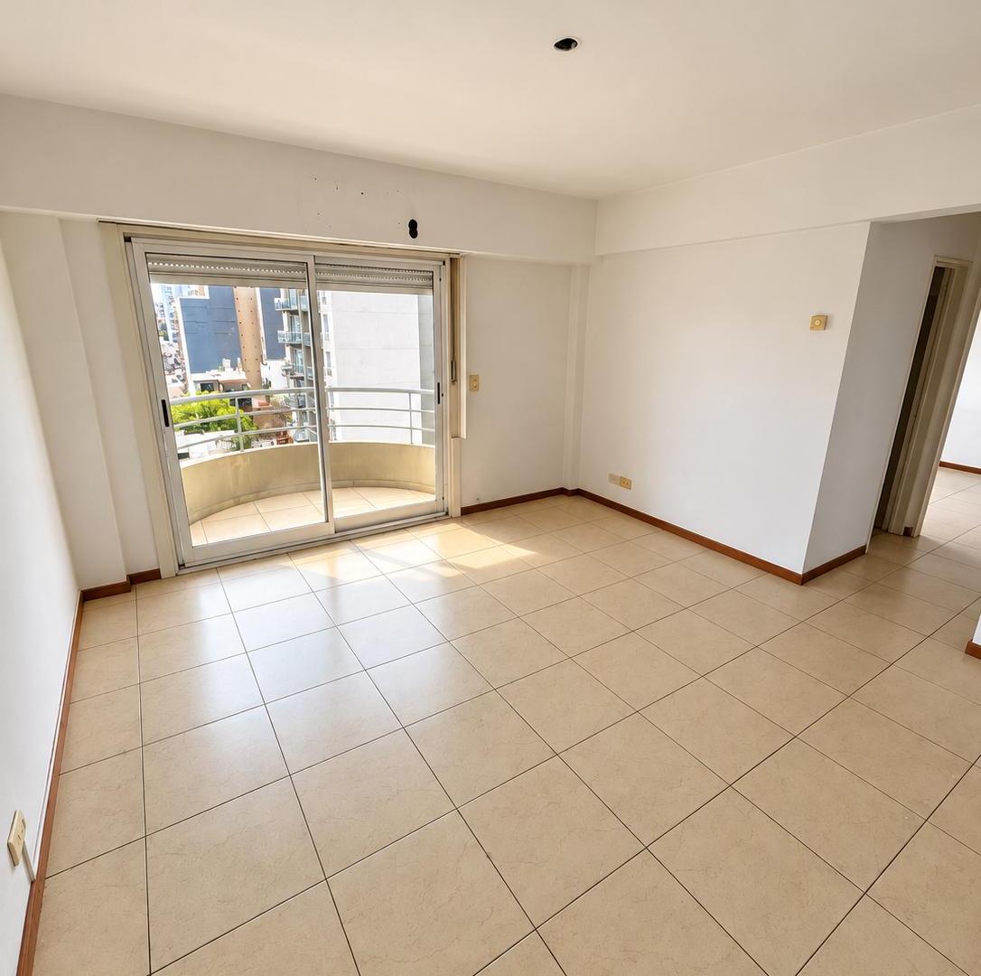 Foto de Departamento en Alquiler SIN EXPENSAS en Flores - Quirno 223, imagen 2