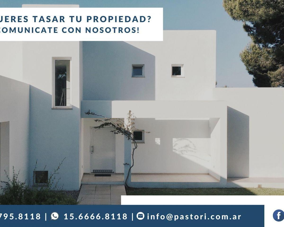 Olivos Roche. Chalet 4 amb a modernizar con jardin!