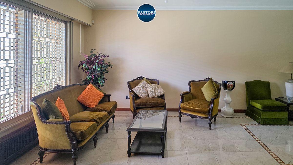 Foto de VENTA DE CASA 5 AMB OLIVOS GOLF, imagen 2