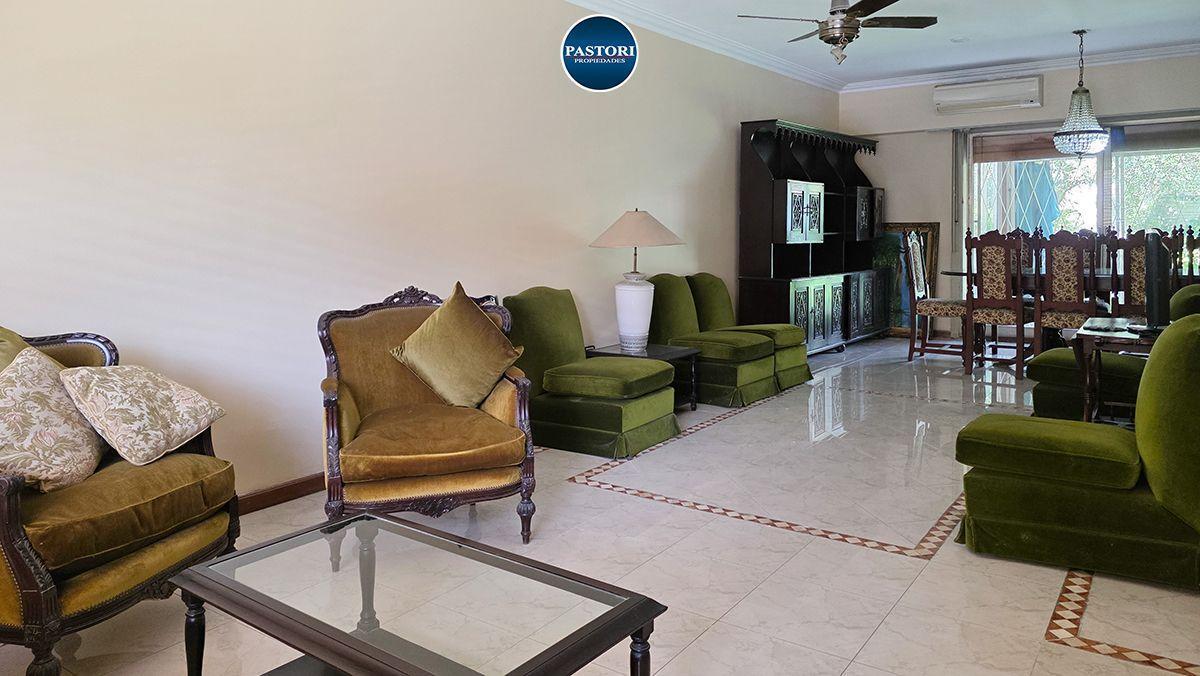 Foto de VENTA DE CASA 5 AMB OLIVOS GOLF, imagen 3