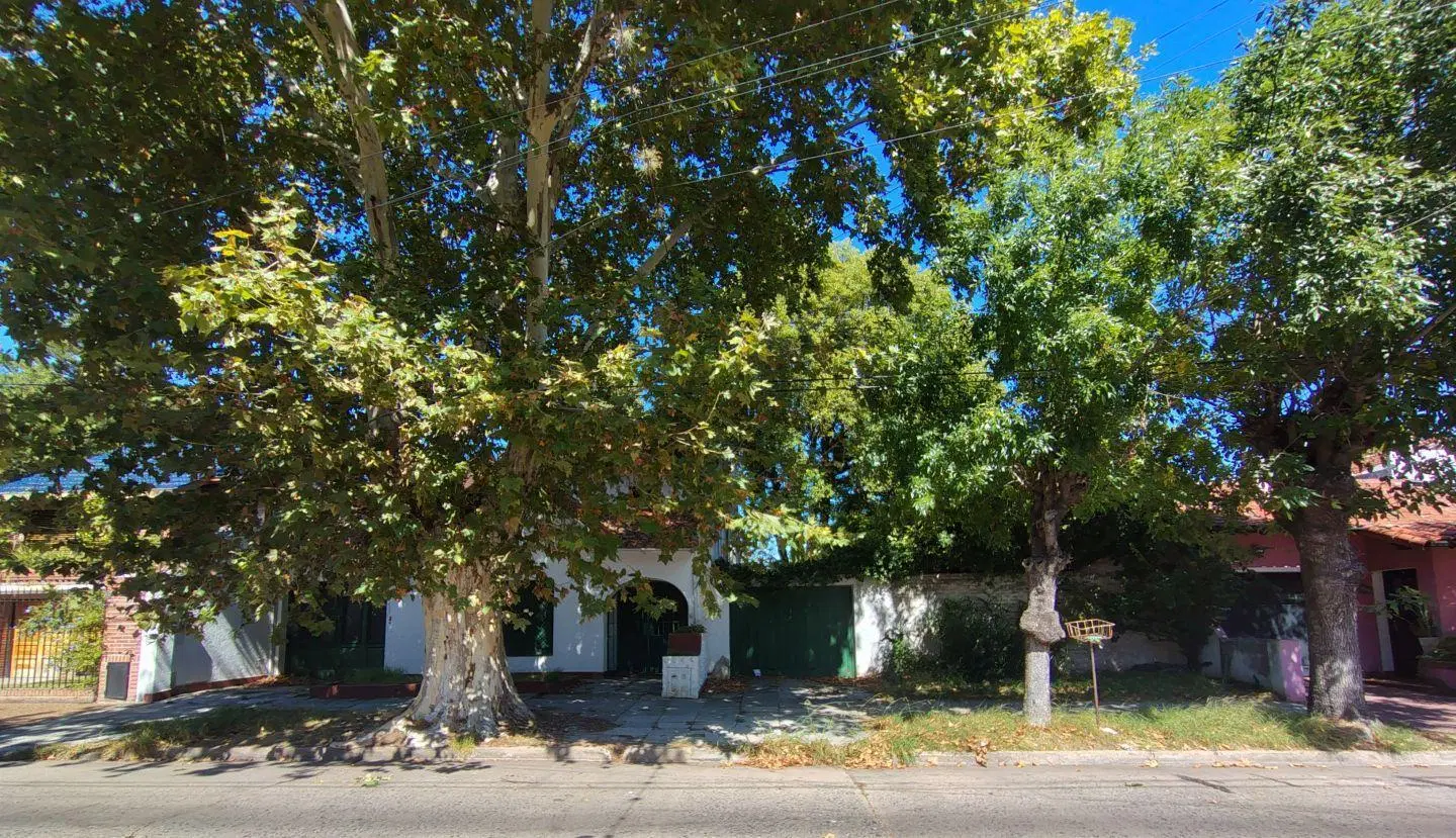 VENTA DE CASA EN OLIVOS 2
