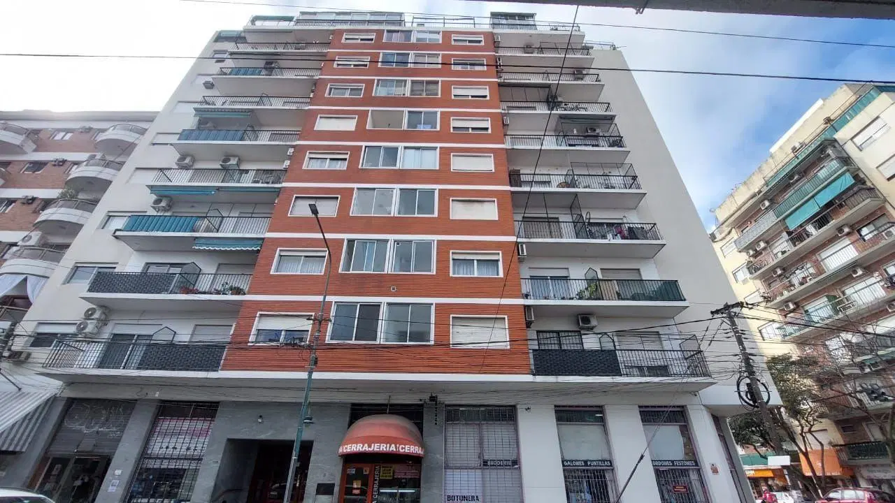 ALQUILER DE 3 AMBIENTES EN OLIVOS 1