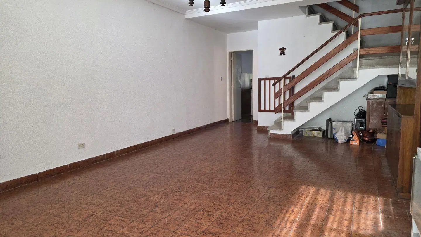 DUPLEX DE 4 AMB CON JARDIN EN OLIVOS 4