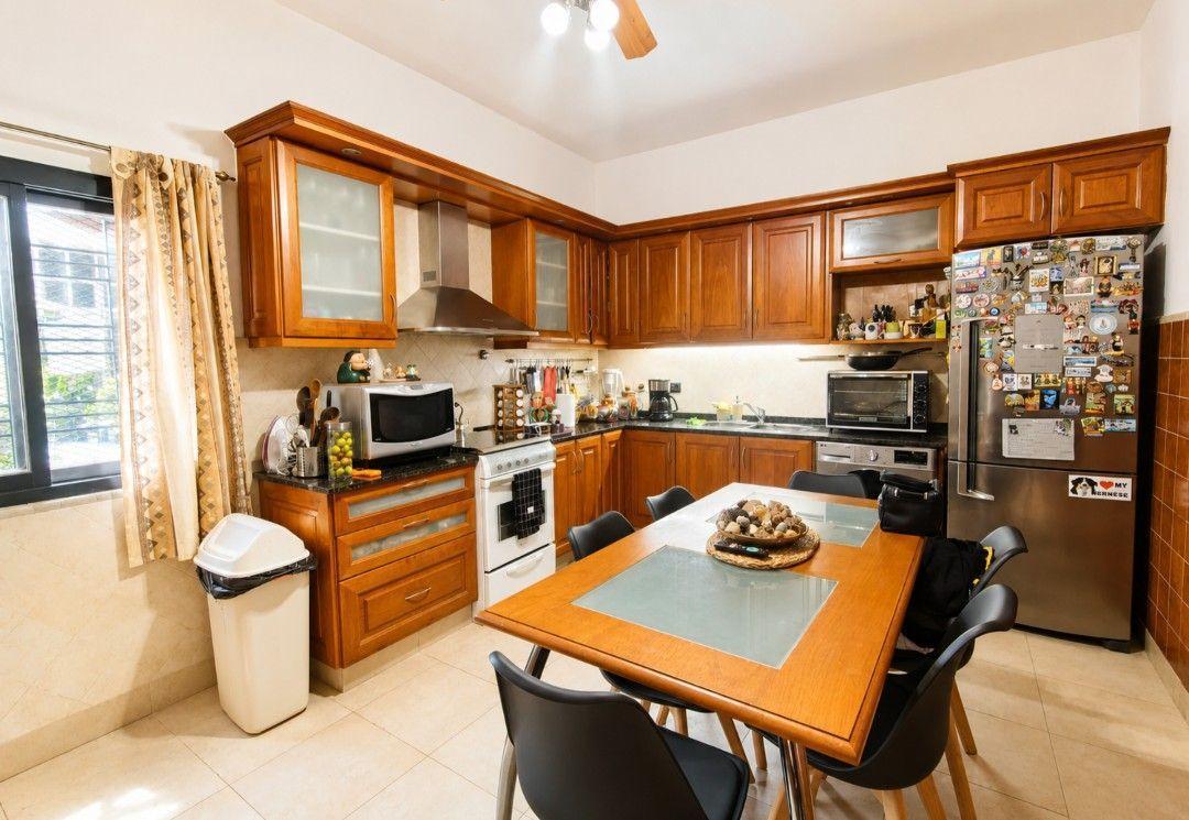Foto de VENTA DE CASA DE 5 AMB EN FLORIDA VICENTE LOPEZ, imagen 2