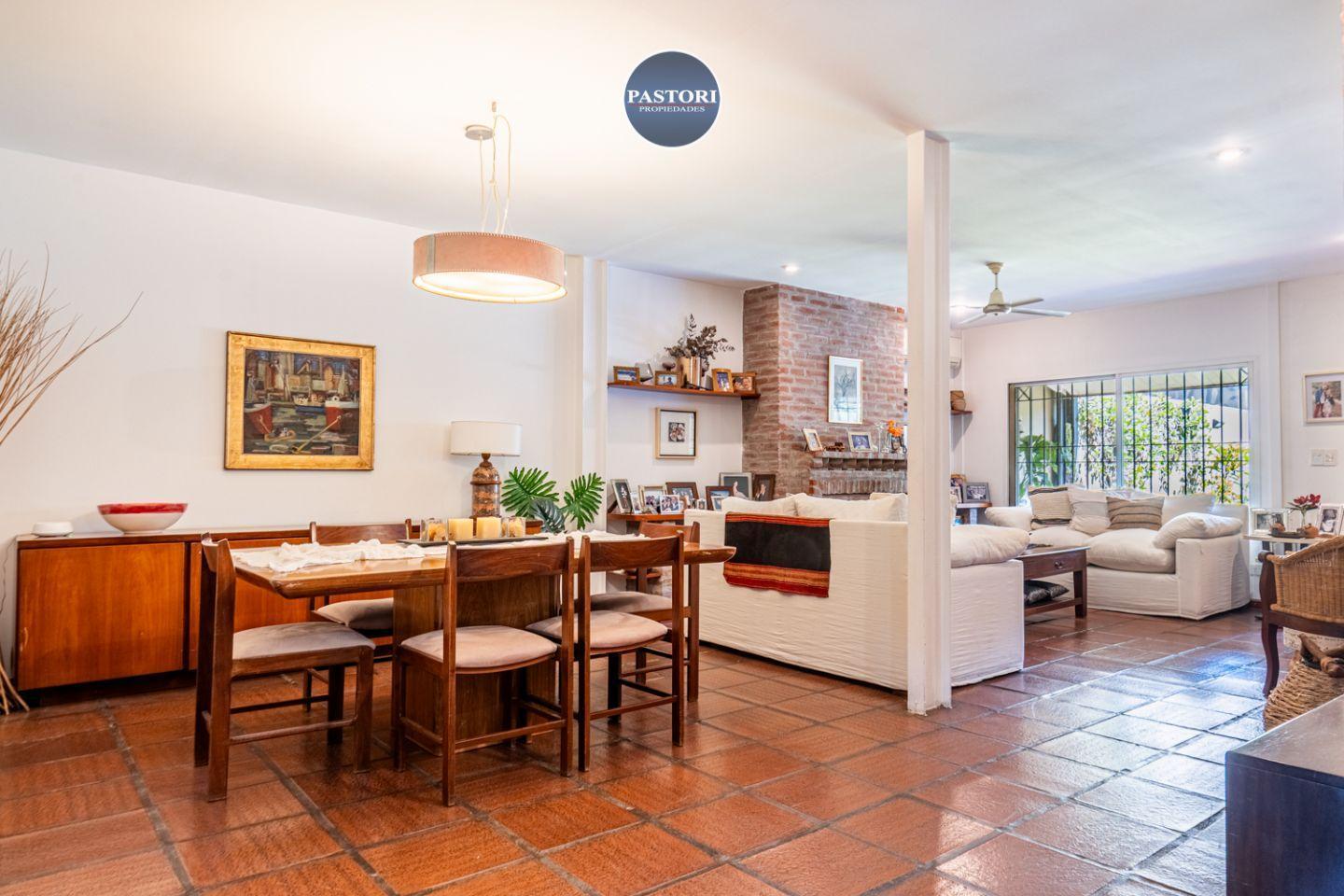 Foto de VENTA DE CASA DE 5 AMB EN FLORIDA, imagen 3