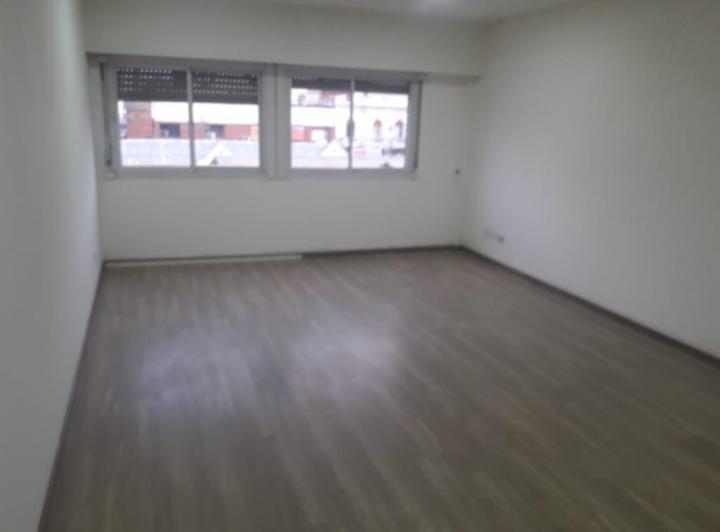 Foto de Monoambiente frente estacion de lanus Oeste., imagen 5