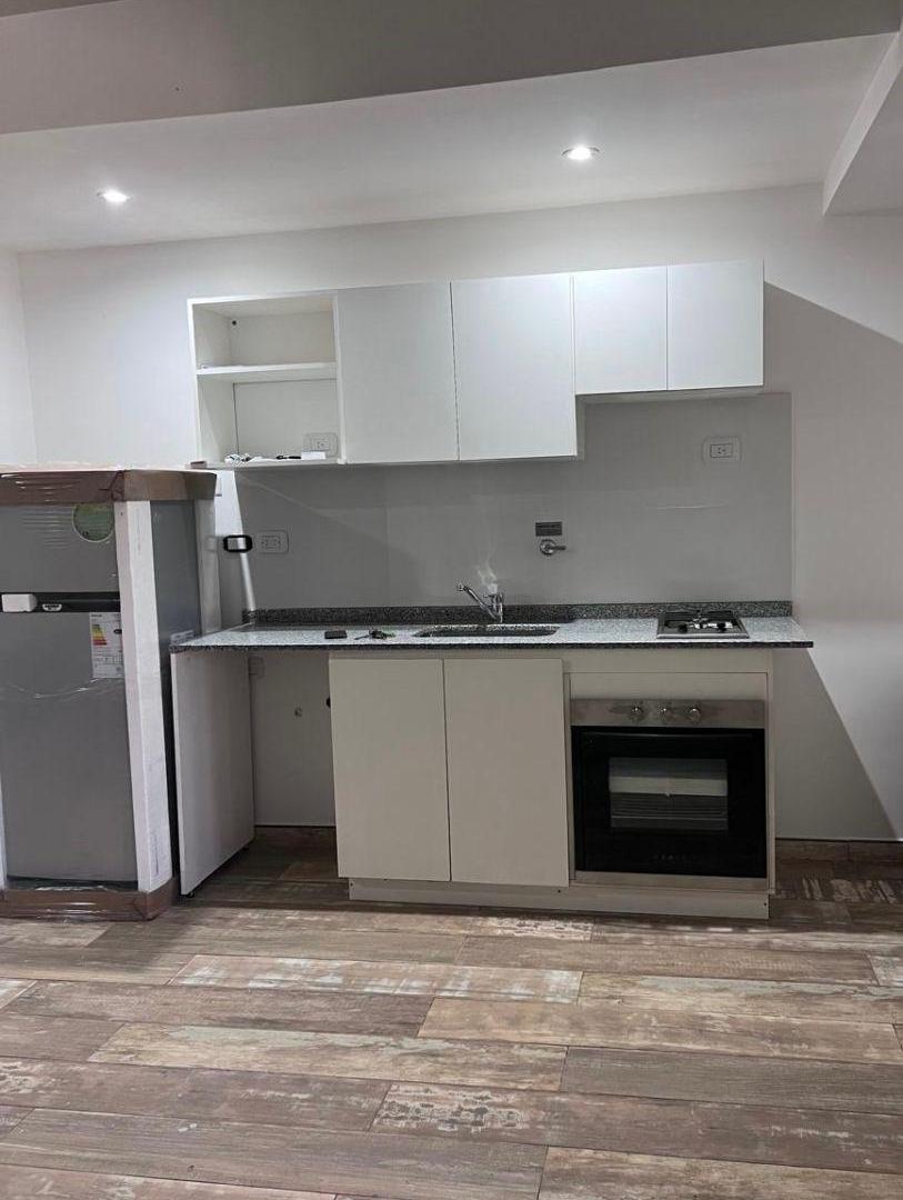 Foto de Moderno Monoambiente con cochera y terraza propia, imagen 1