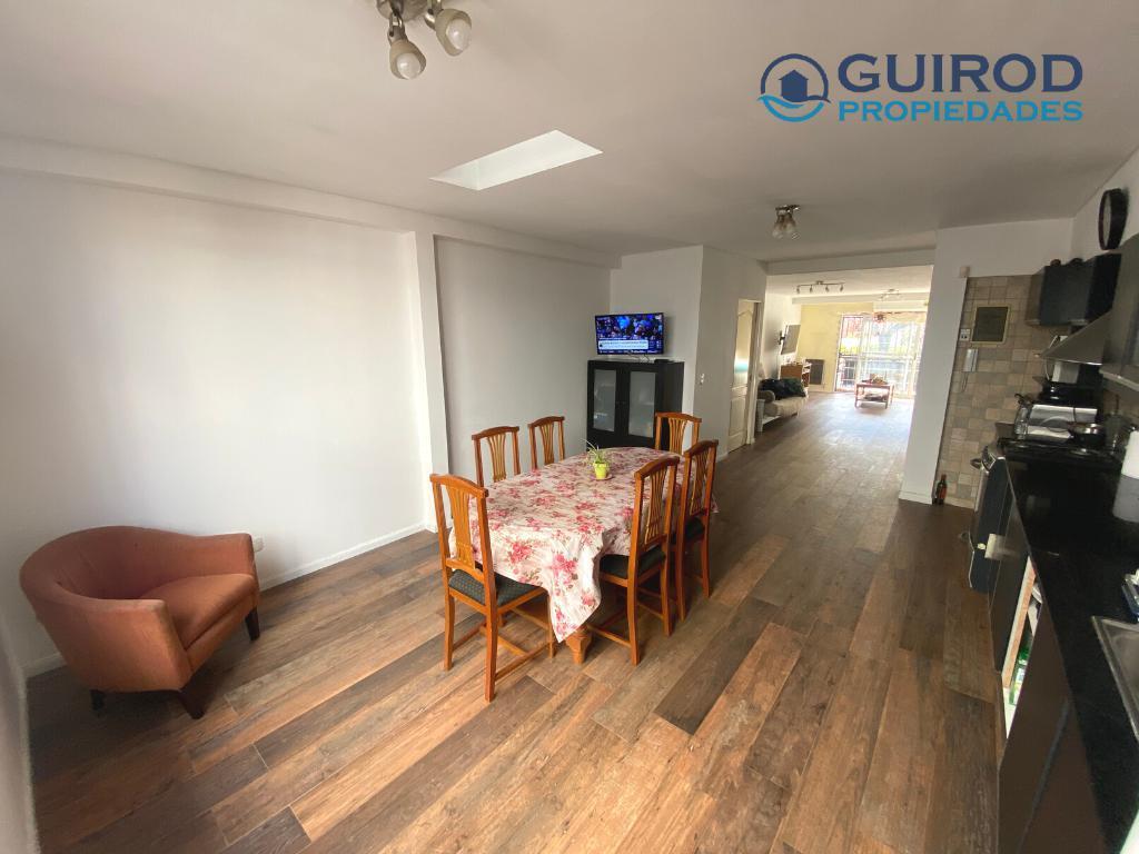 Bajo de Precio - Casa 4 Ambientes, Playroom, Terraza Impecable Estado 1