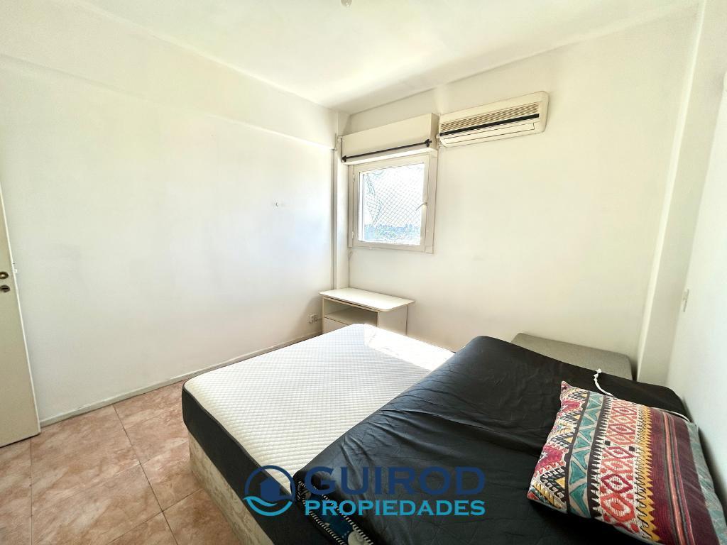 Venta Departamento 3 Ambientes Luminoso con Bajas Expensas 1