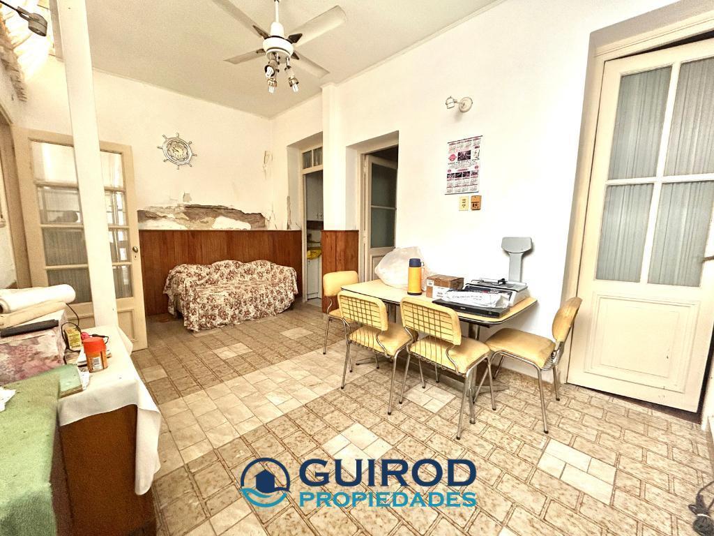 Foto de CASA A REFACCIONAR 4 AMBIENTES CON JARDIN, imagen 2
