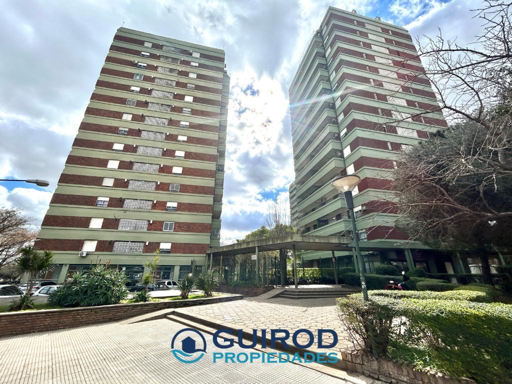 VENTA DEPARTAMENTO 4 AMBIENTES C/COCHERA