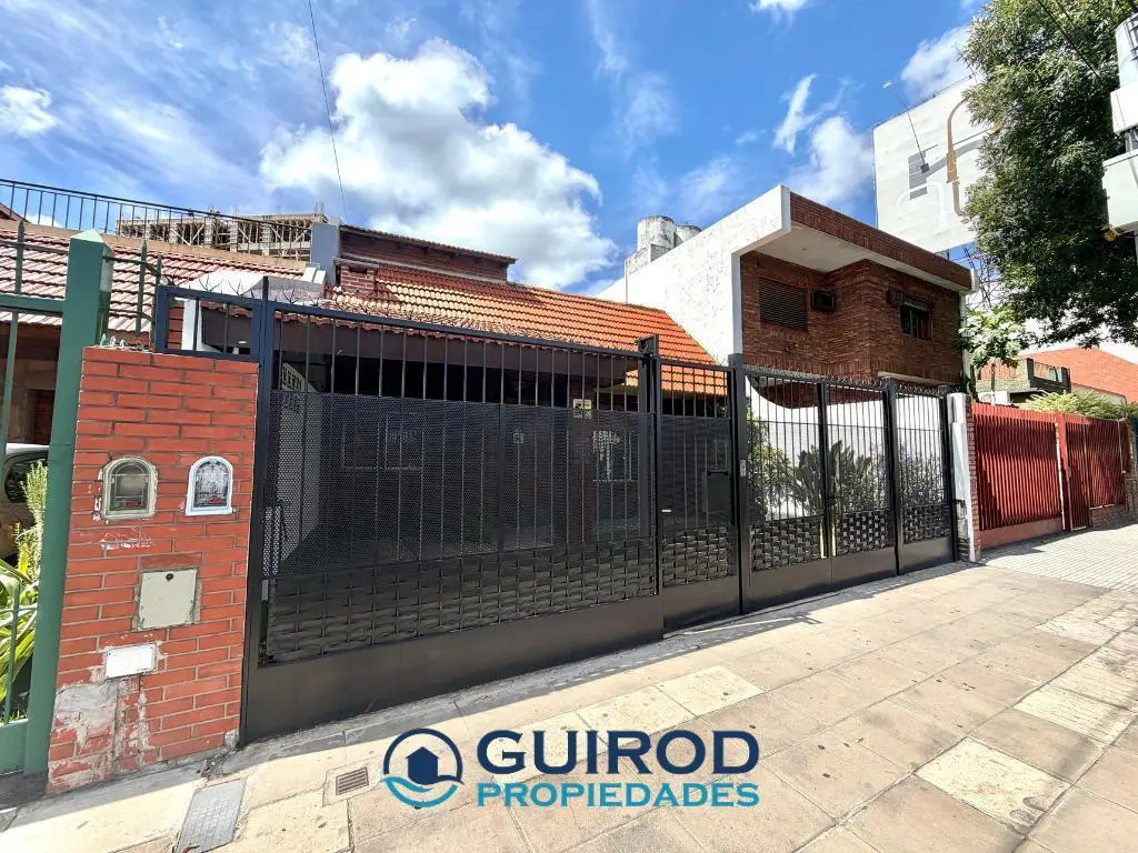 ALQUILER CASA 3 AMBIENTES C/COCHERA AMOBLADA 4