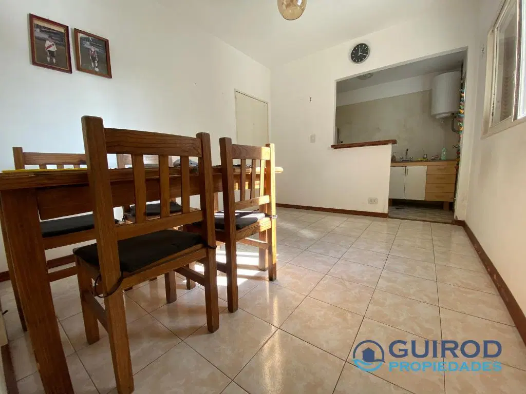 HERMOSO 2 AMBIENTES EN LA PATERNAL BAÑO NUEVO 4