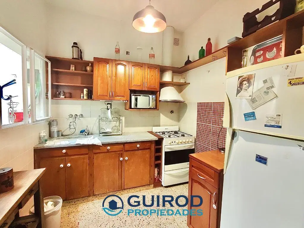 ALQUILER PH SIN EXPENSAS. 1 DORMITORIO, PATIO, QUINCHO, TERRAZA Y PARRILLA 5