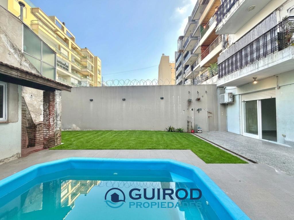 Foto de DEPARTAMENTO 3 AMBIENTES CON JARDIN, PILETA Y QUINCHO, imagen 4