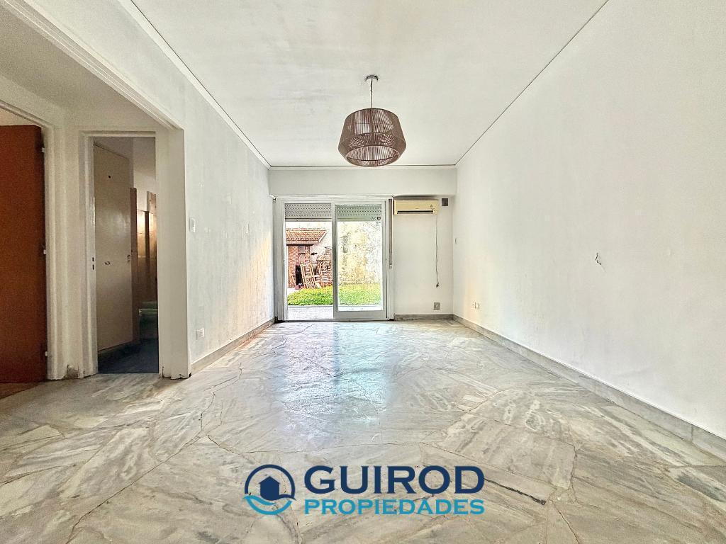 Foto de DEPARTAMENTO 3 AMBIENTES CON JARDIN, PILETA Y QUINCHO, imagen 3