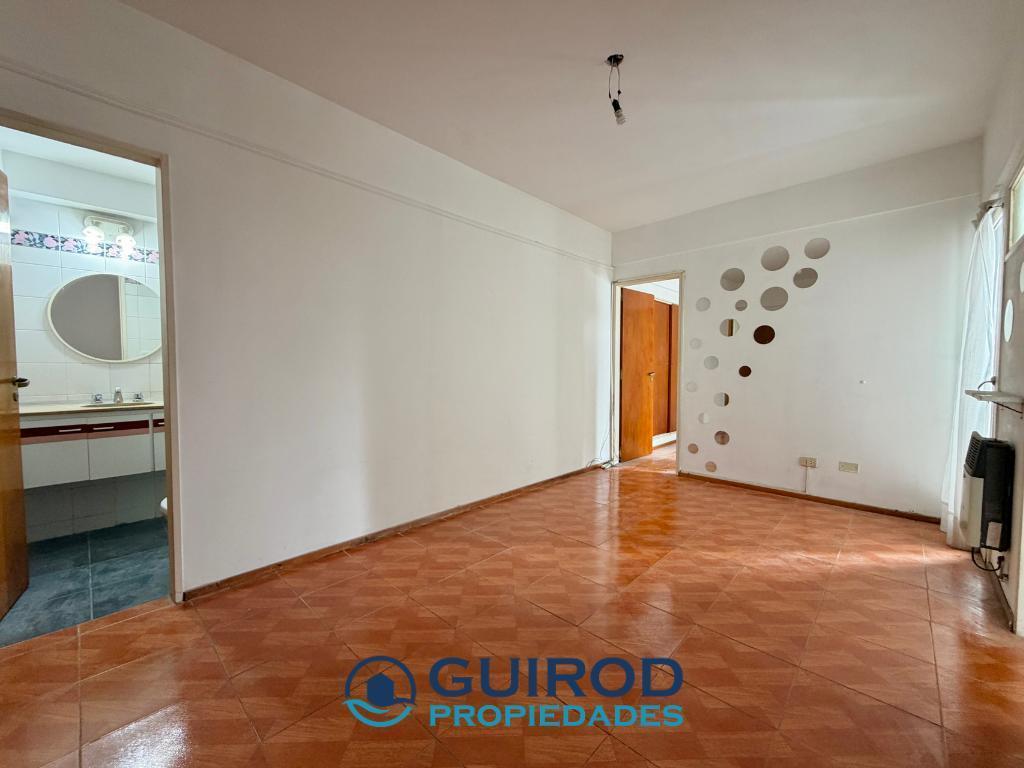 Foto de VENTA DEPARTAMENTO 2 AMBIENTES MUY LUMINOSO, imagen 2