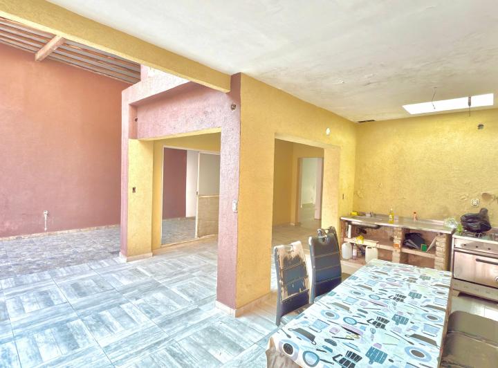 Casa a terminar en lote propio 8.66 x 27.13 4