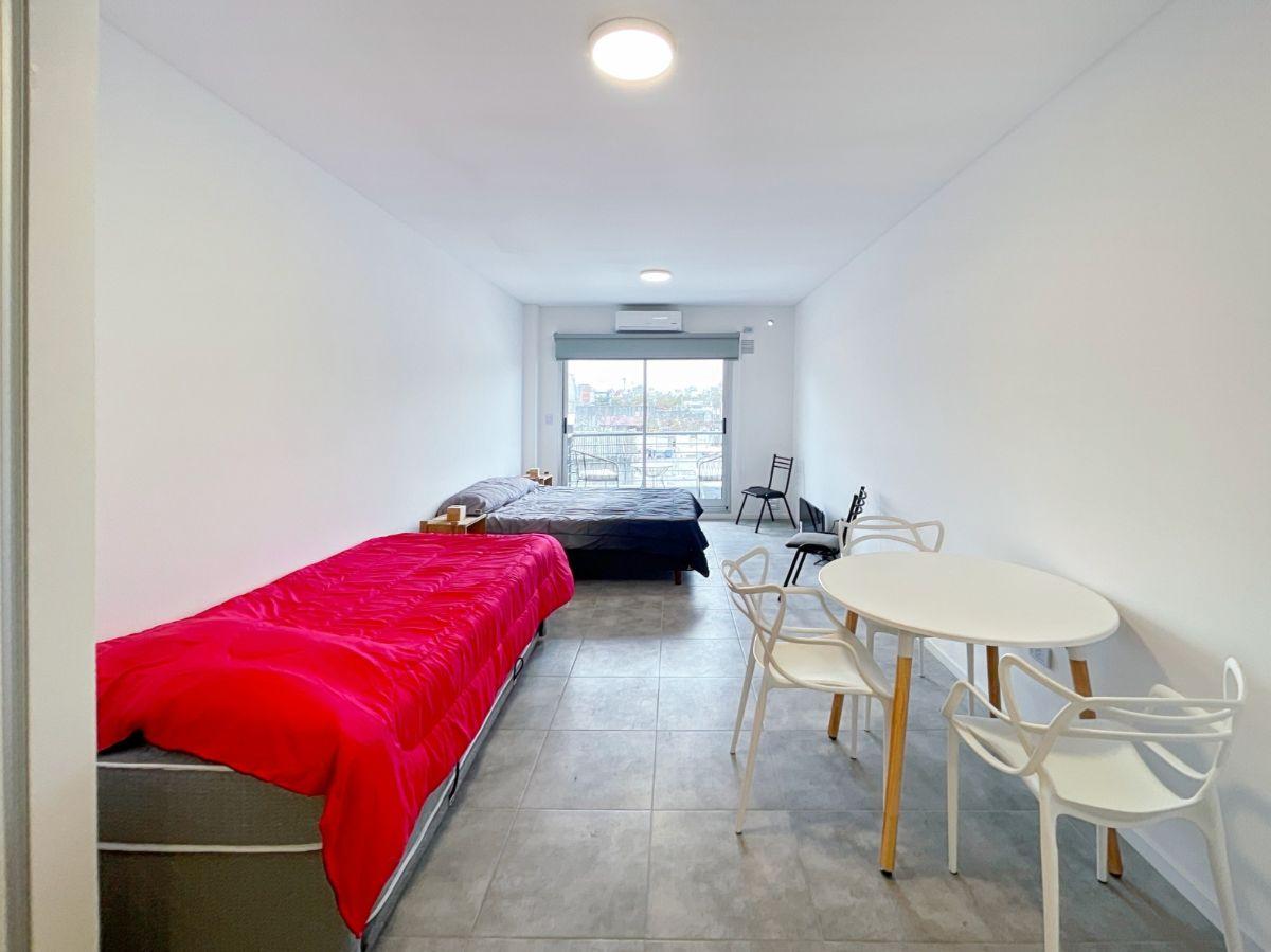 Foto de Departamento de 38 m² con balcón muy luminoso en venta en San Cristobal, imagen 3