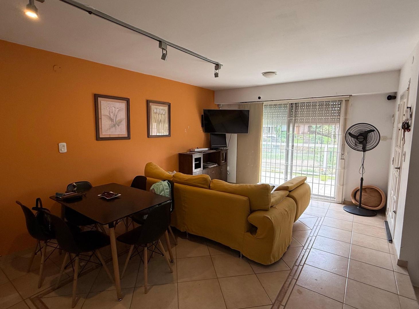Foto de Casa de 6 ambientes en Villa Gesell, a 4 cuadras de la playa ACEPTO, imagen 5