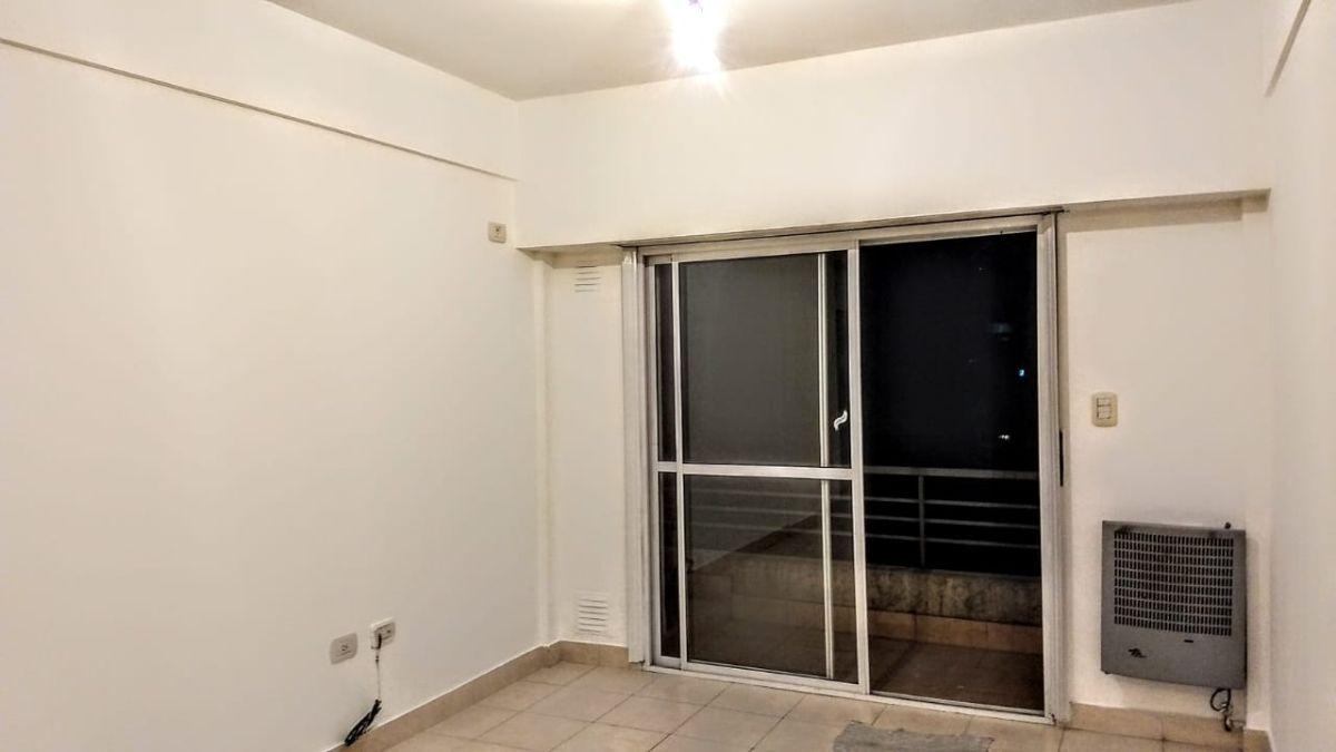 Foto de Departamento de 53 m² SUM/PARRILLA /SAUNA en alquiler en Monserrat, imagen 5