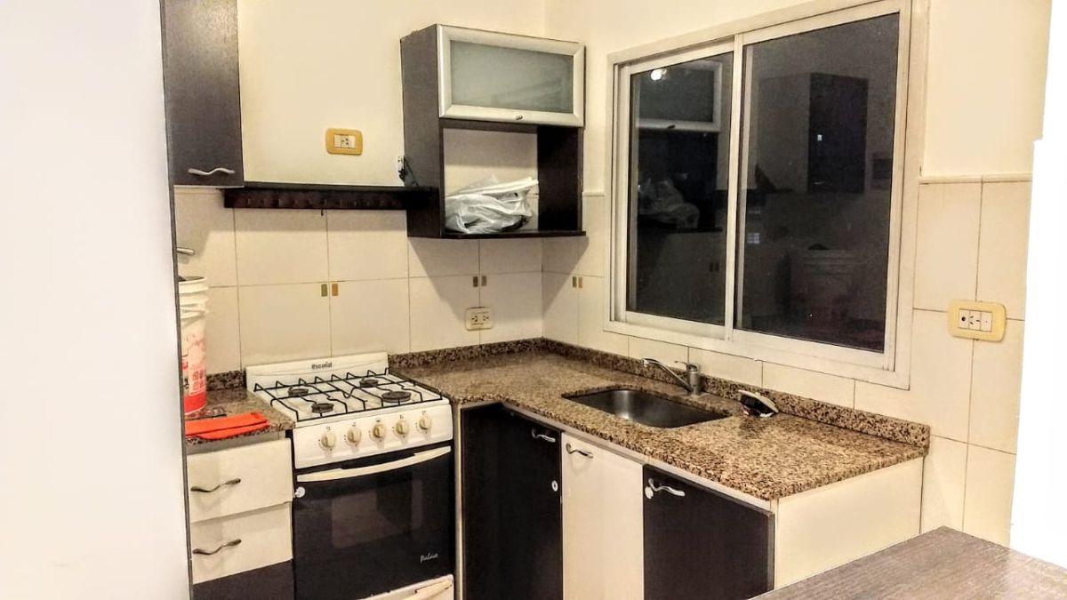 Foto de Departamento de 53 m² SUM/PARRILLA /SAUNA en alquiler en Monserrat, imagen 2
