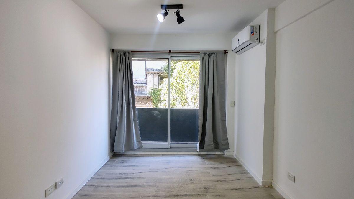 Foto de Departamento de 30 m² de 1 ambiente en venta en San Cristobal, imagen 1