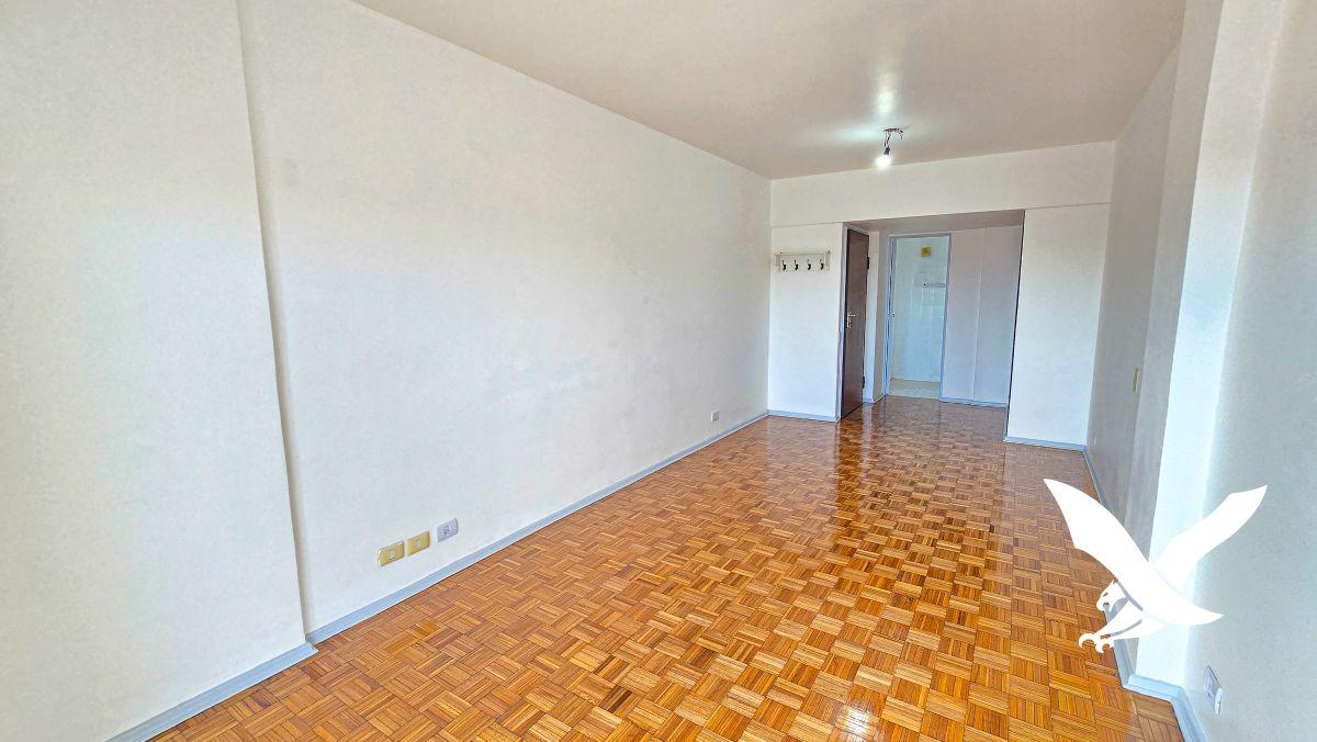 Foto de BELGRANO – 3 AMBIENTES EN PISO 25 CON BALCÓN Y VISTA PANORÁMICA, imagen 4