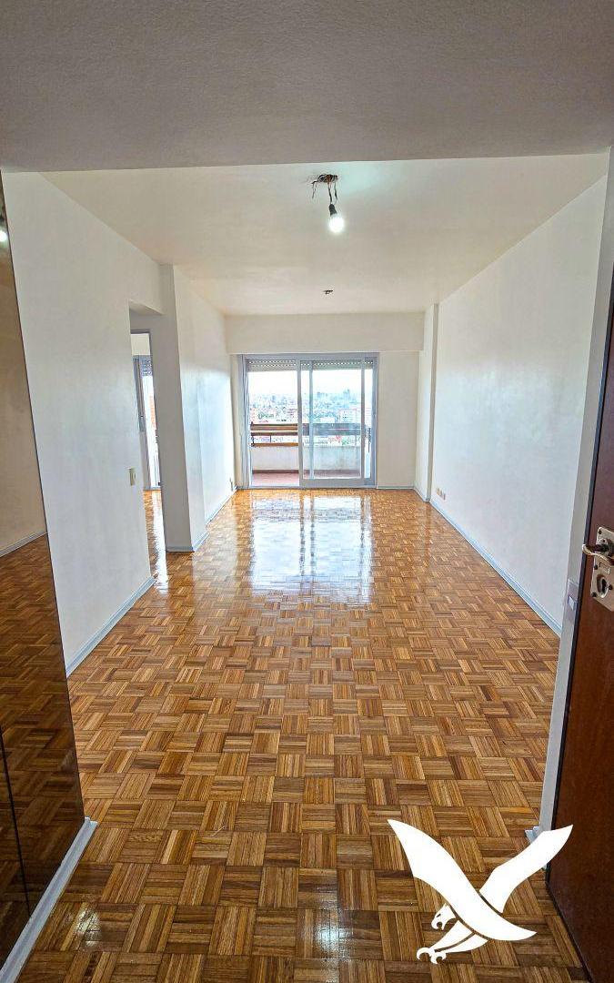 Foto de BELGRANO – 3 AMBIENTES EN PISO 25 CON BALCÓN Y VISTA PANORÁMICA, imagen 5