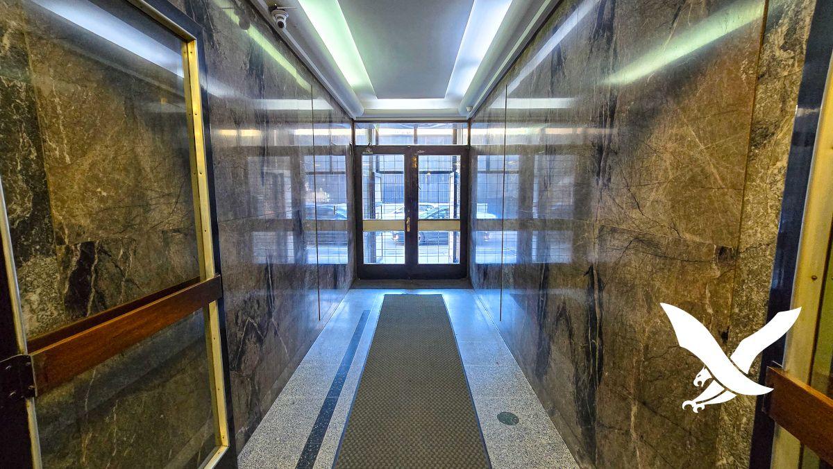 Foto de CONGRESO / MONSERRAT – OFICINA DE 45 M² CON BAÑO PROPIO – IDEAL, imagen 1