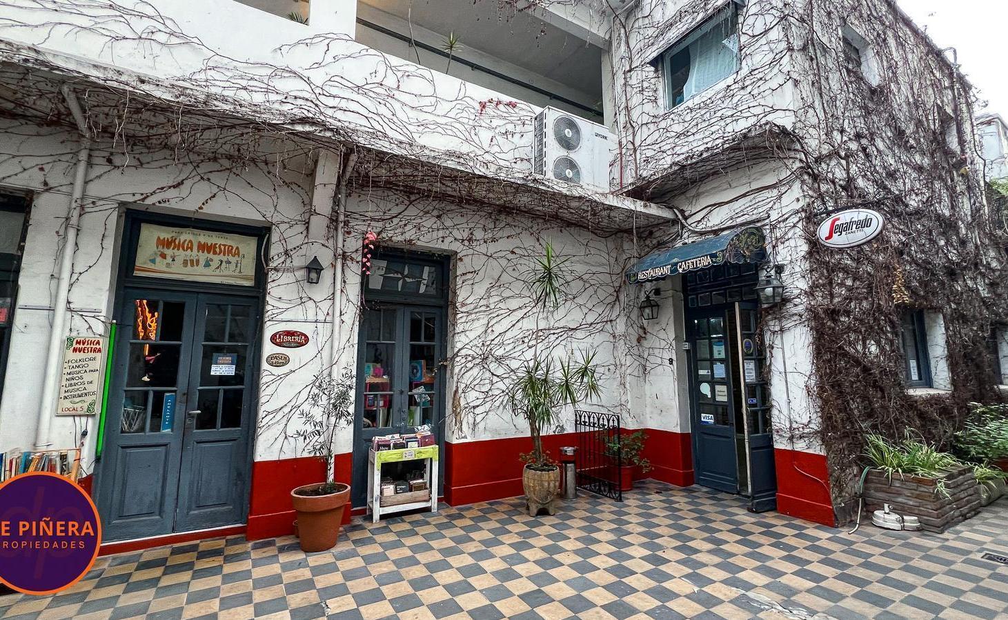 Foto de ALQUILER LOCAL GASTRONÓMICO HABILITADO – 150 M² – GALERÍA DEL VIEJO, imagen 2