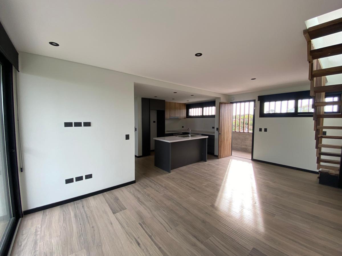 Departamento 3 ambientes a la venta en Valeria del mar, a metros de la playa.ARENAS V UF 3° PISO