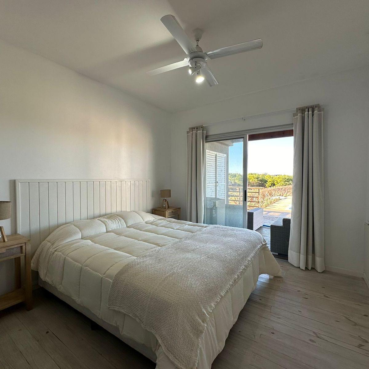 Casa Costa Esmeralda en Venta S. I Lote 107 5